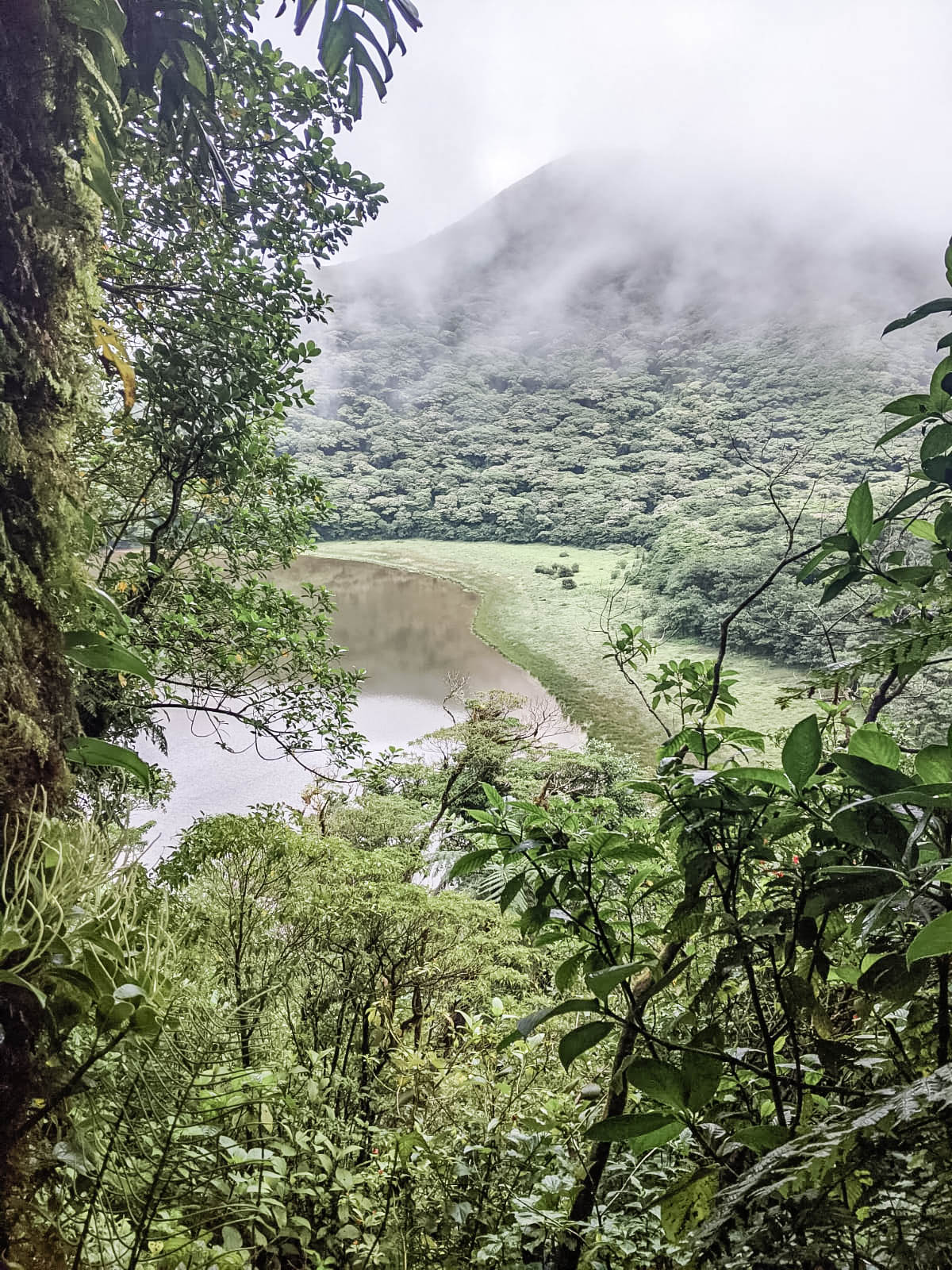 volcan maderas ometepe nicaragua